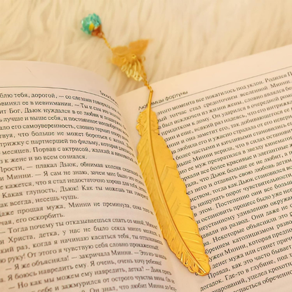 Marcapáginas de Pluma con Mariposa